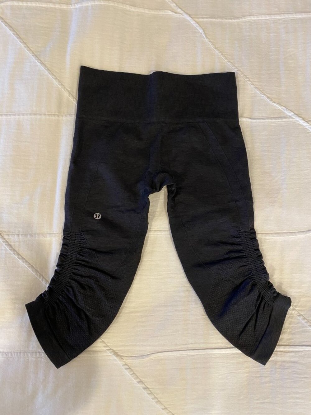 Lululemon Ruched Cropped Leggings | Color: Black | Size: 4